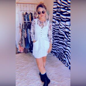 White cotton sweetheart mini dress size medium